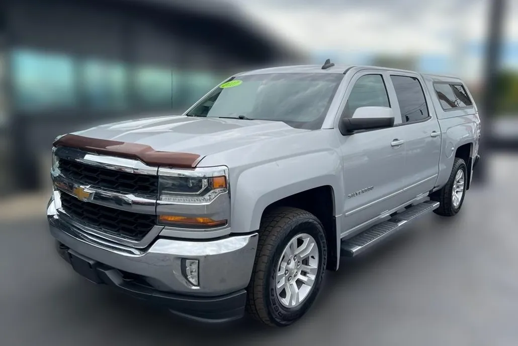 2017 Chevrolet Silverado 1500 photo 1