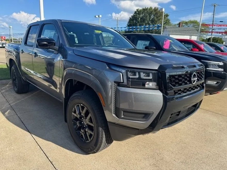2026 Nissan Frontier SV photo 1