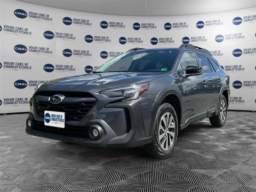 2023 Subaru Outback Premium photo 1