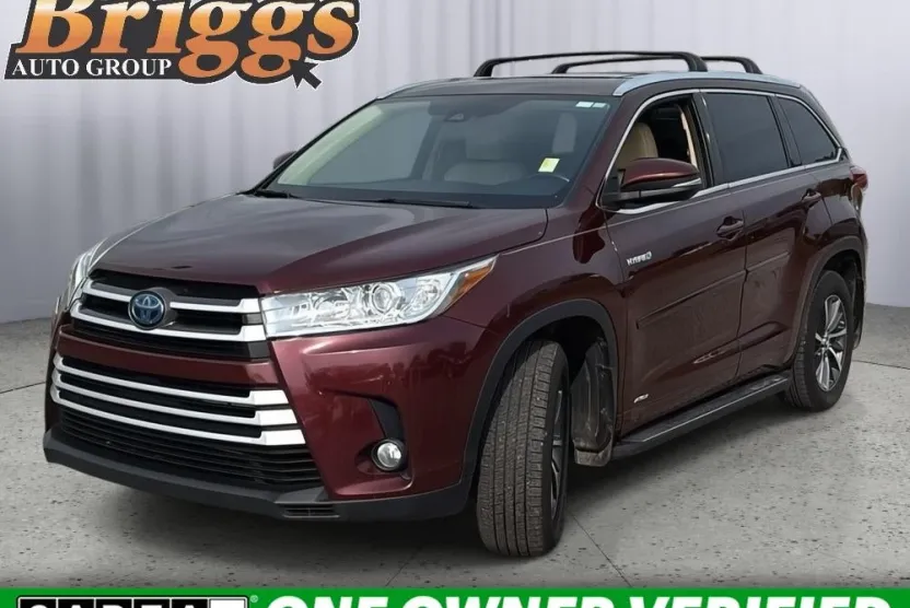 2017 Toyota Highlander Hybrid XLE photo 1
