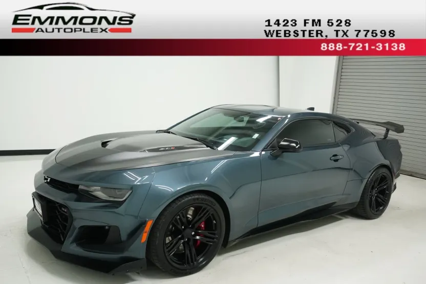 2019 Chevrolet Camaro ZL1 1LE photo 1