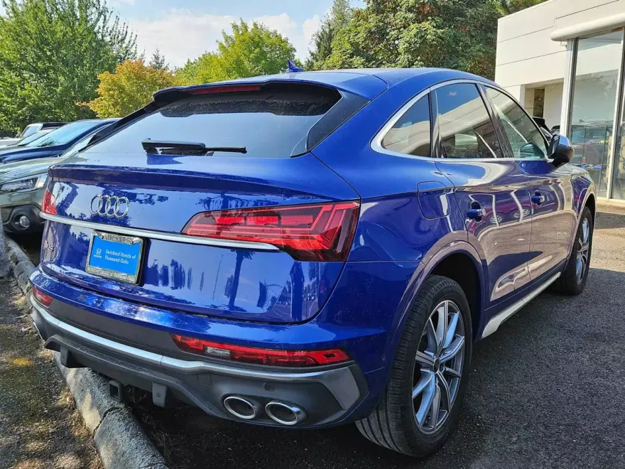 2022 Audi SQ5 Prestige photo 1