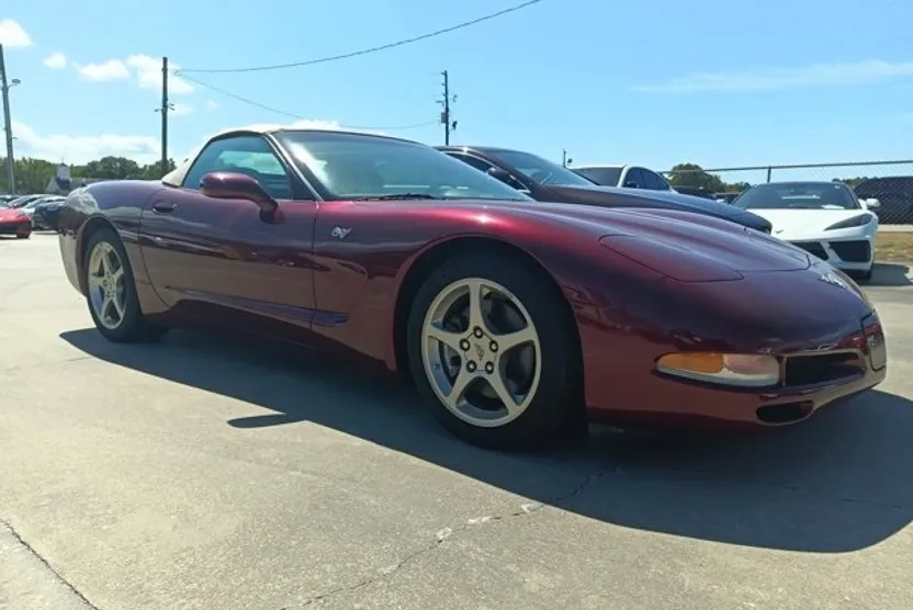 2003 Chevrolet Corvette photo 1