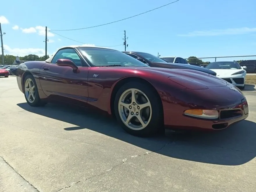 2003 Chevrolet Corvette photo 1