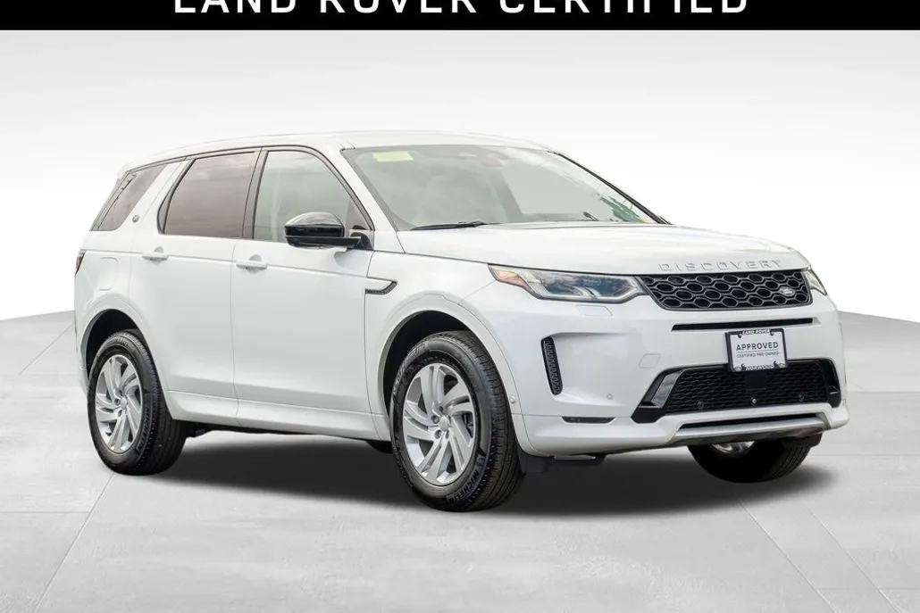 2024 Land Rover Discovery Sport S photo 1