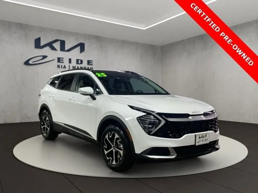2025 Kia Sportage EX photo 1