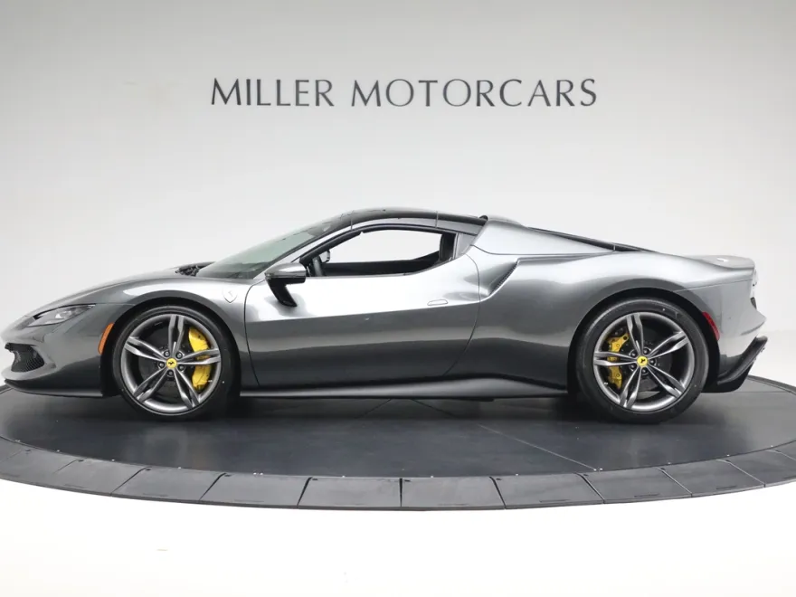 2024 Ferrari 296 GTS photo 13