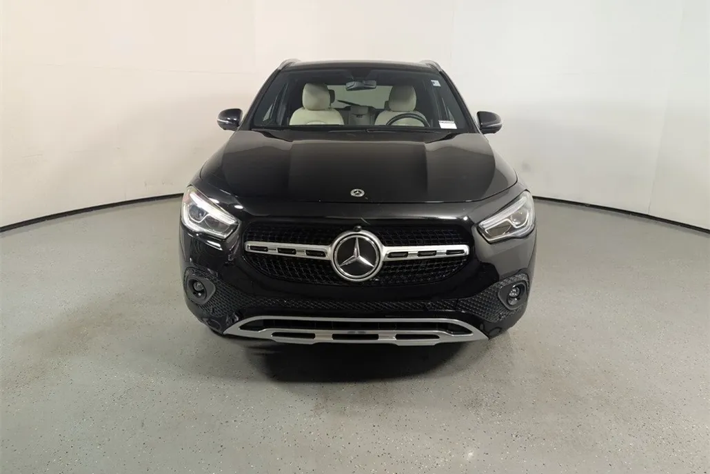 2022 Mercedes Benz GLA 250 photo 1