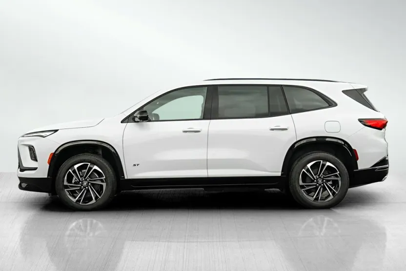 2026 Buick Enclave Sport Touring photo 1