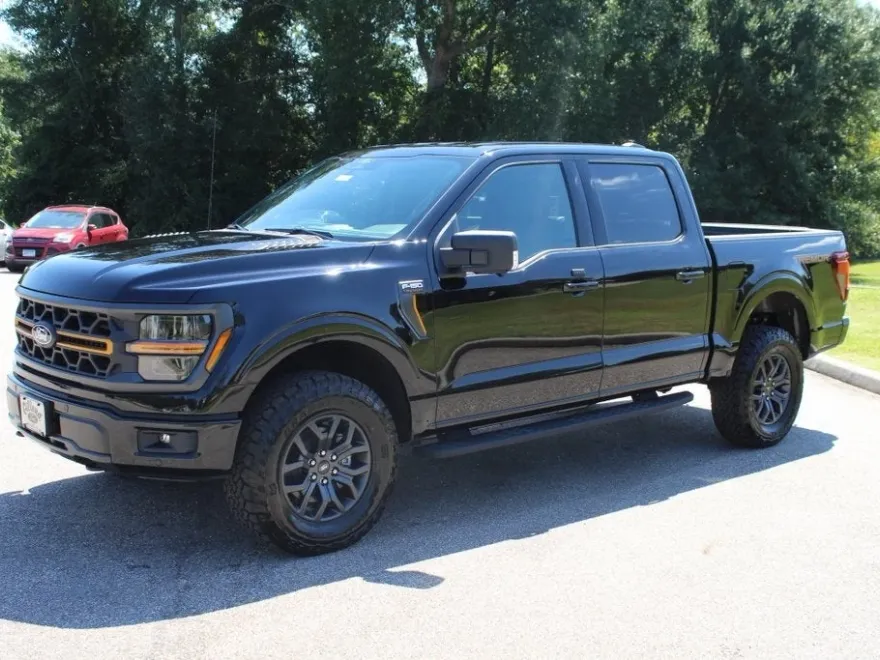 2025 Ford F-150 Tremor photo 1