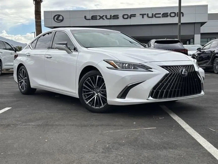 2025 Lexus ES 350 Base photo 1