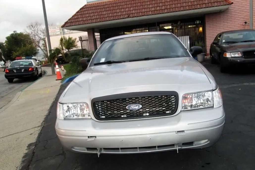 2011 Ford Crown Victoria Police Interceptor photo 1