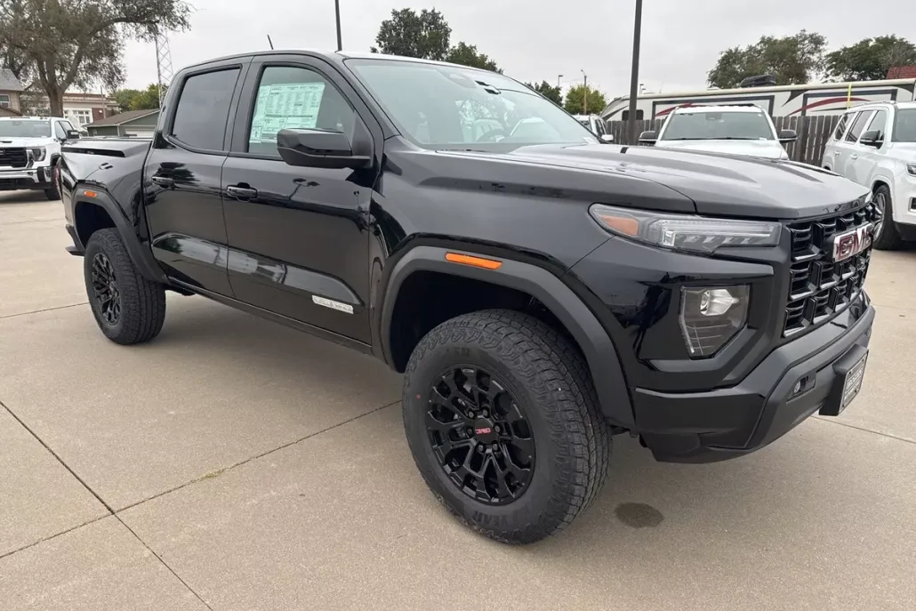 2026 Gmc Canyon Elevation photo 1