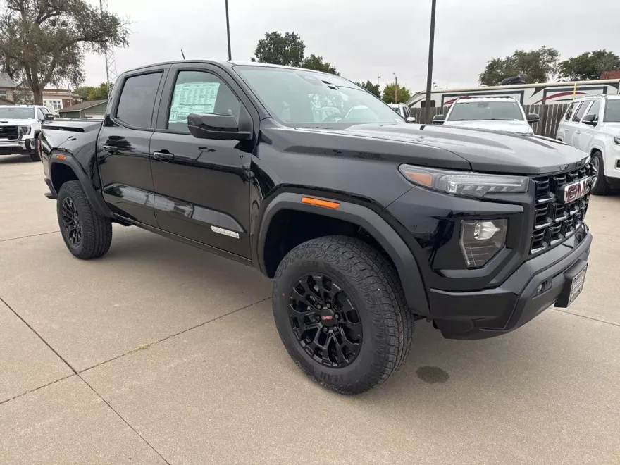 2026 Gmc Canyon Elevation photo 1