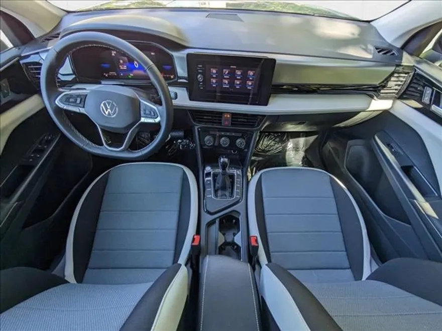 2025 Volkswagen Taos S photo 1
