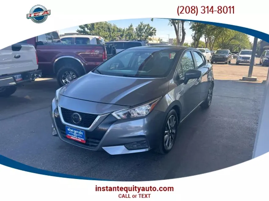 2021 Nissan Versa SV Sedan photo 1