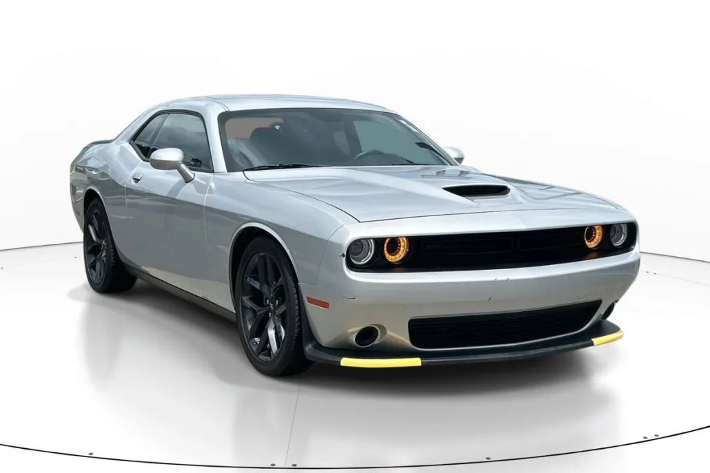 2023 Dodge Challenger GT photo 1