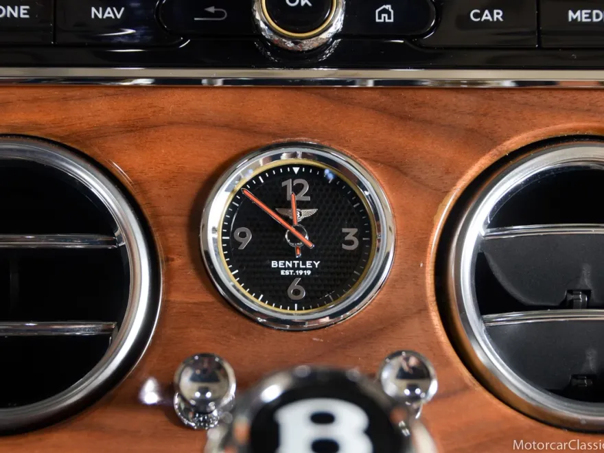 2022 Bentley Continental V8 photo 33