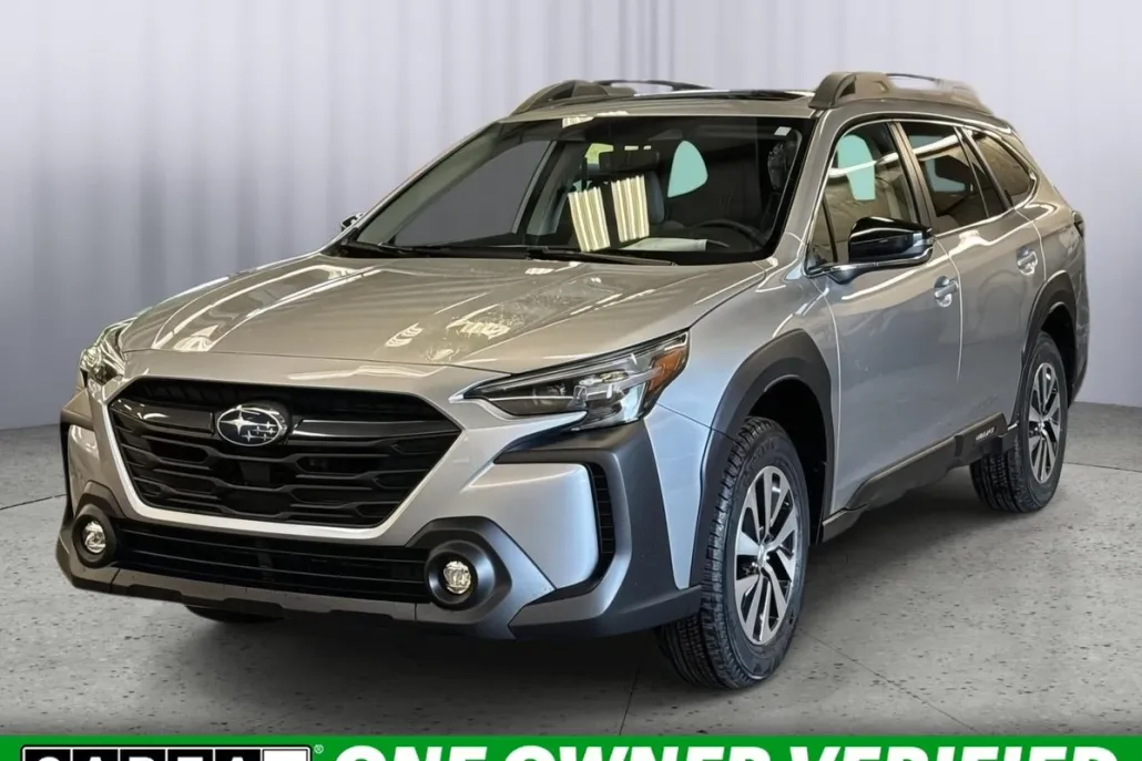 2024 Subaru Outback Premium photo 1