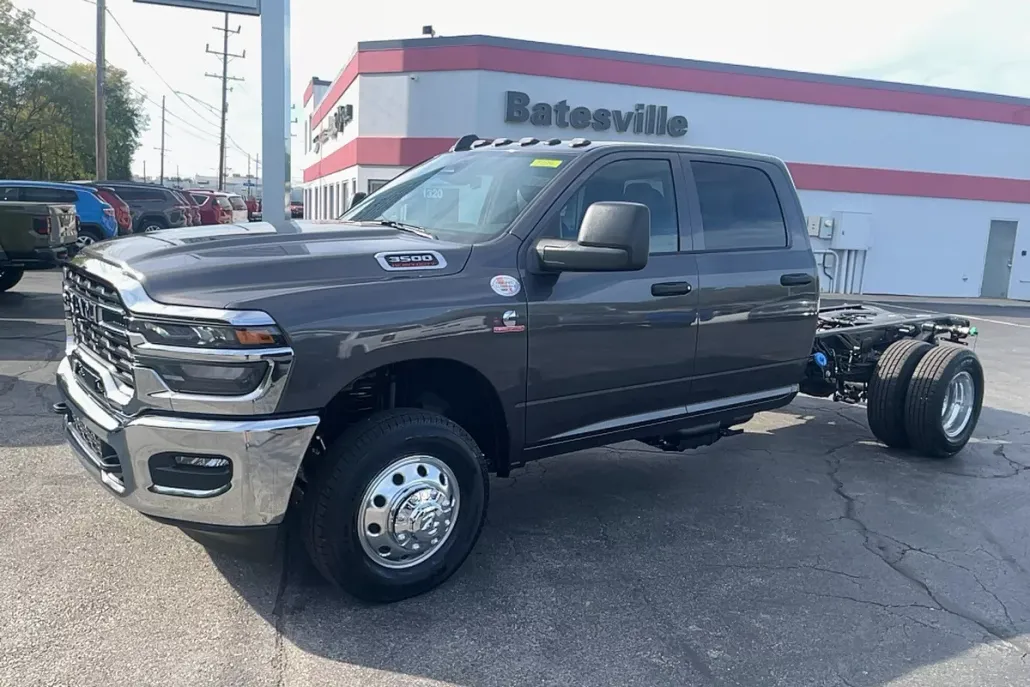 2026 Ram 3500 Tradesman photo 1