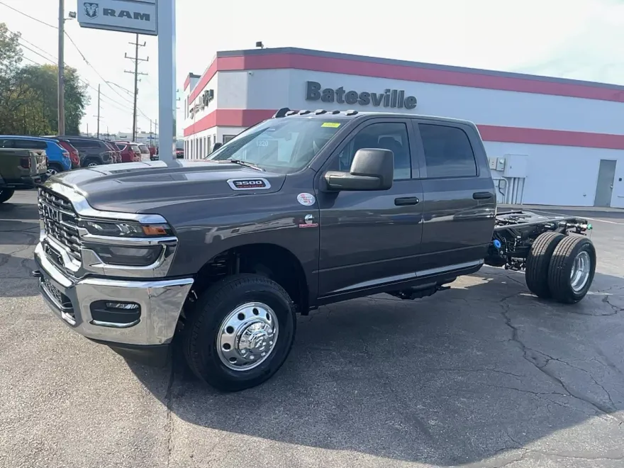 2026 Ram 3500 Tradesman photo 1