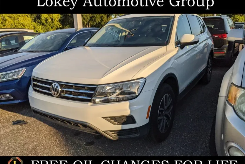 2020 Volkswagen Tiguan SE photo 1