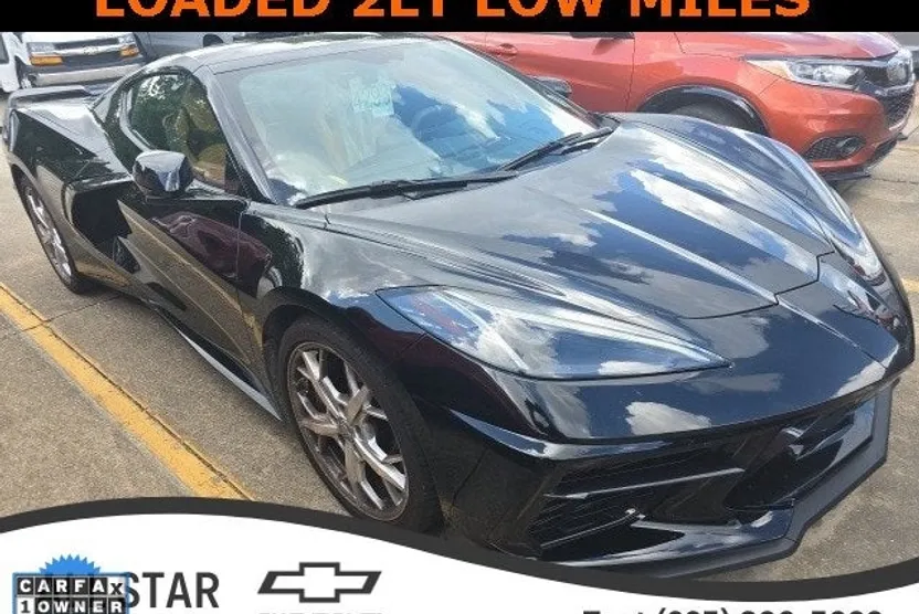 2022 Chevrolet Corvette Stingray 2LT photo 1