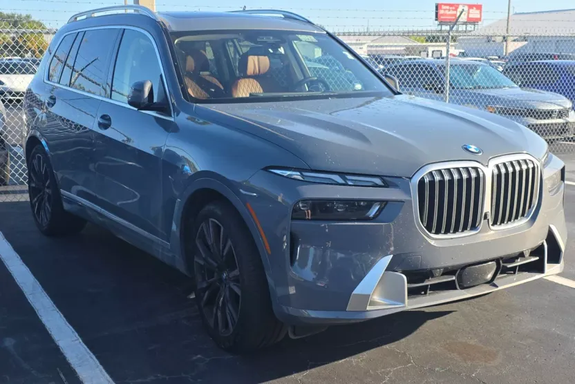 2025 Bmw X7 xDrive40i photo 1