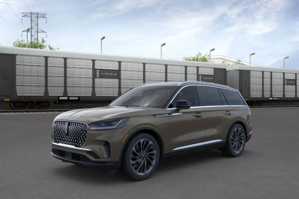 2025 Lincoln Aviator Reserve photo 1