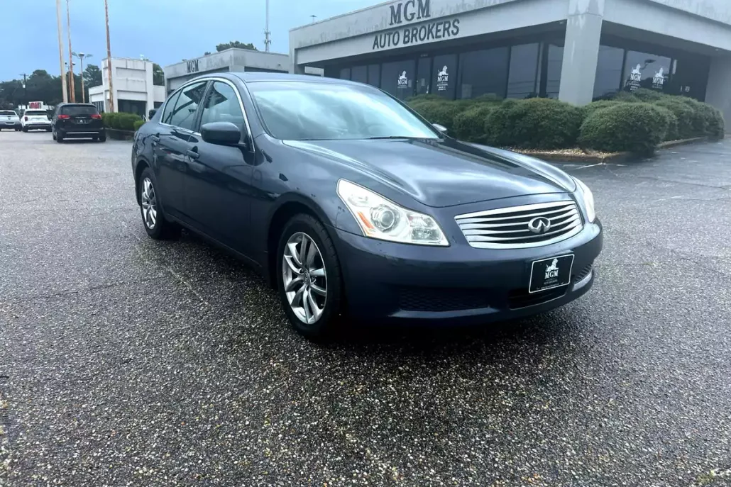 2009 Infiniti G37 photo 1