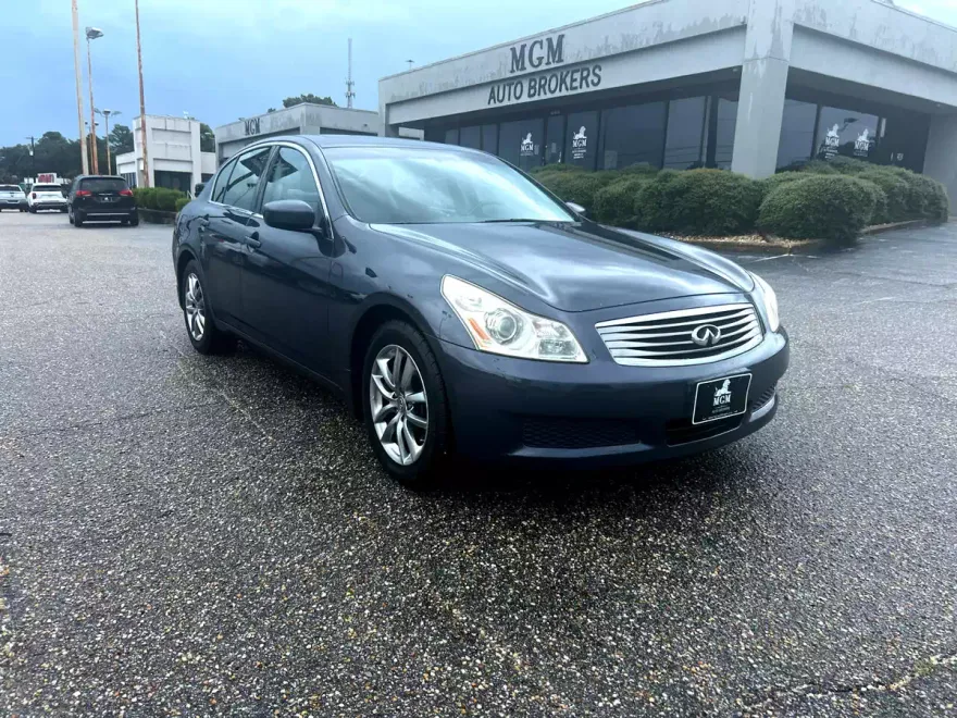 2009 Infiniti G37 photo 1