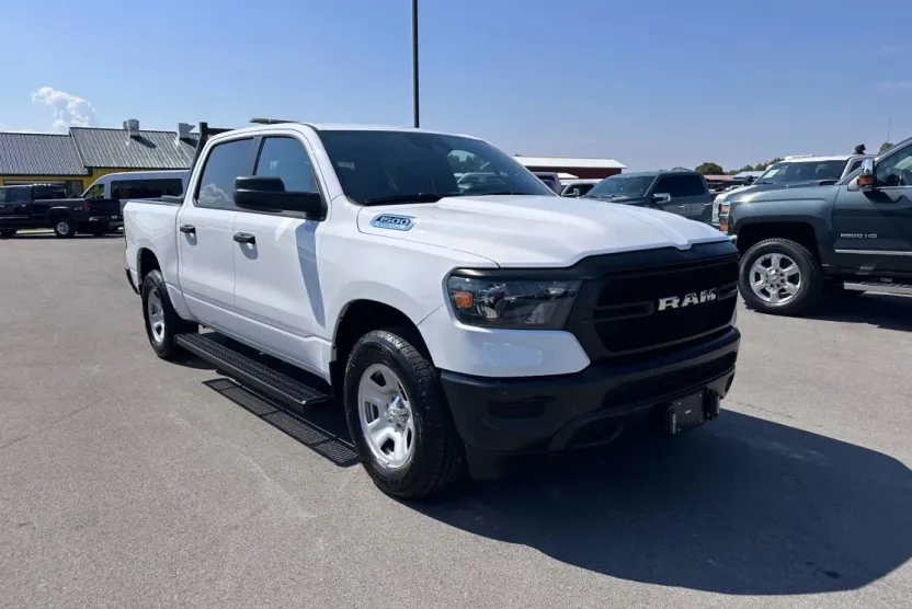 2023 Ram 1500 Tradesman photo 1