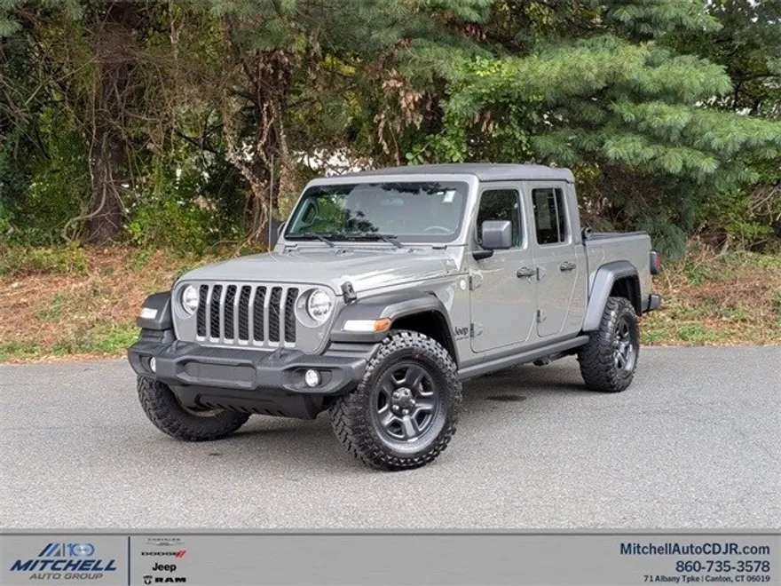 2021 Jeep Gladiator Sport photo 1