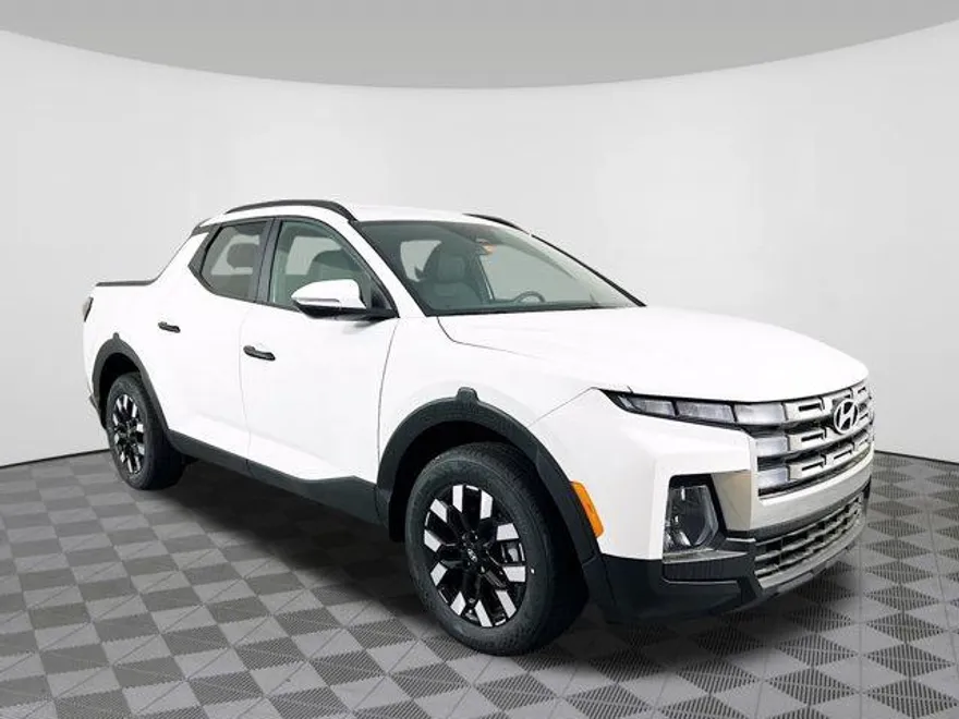 2025 Hyundai Santa Cruz SEL photo 1