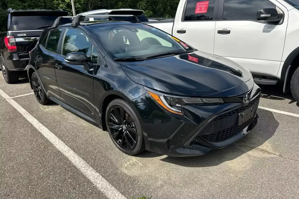 2022 Toyota Corolla SE photo 1