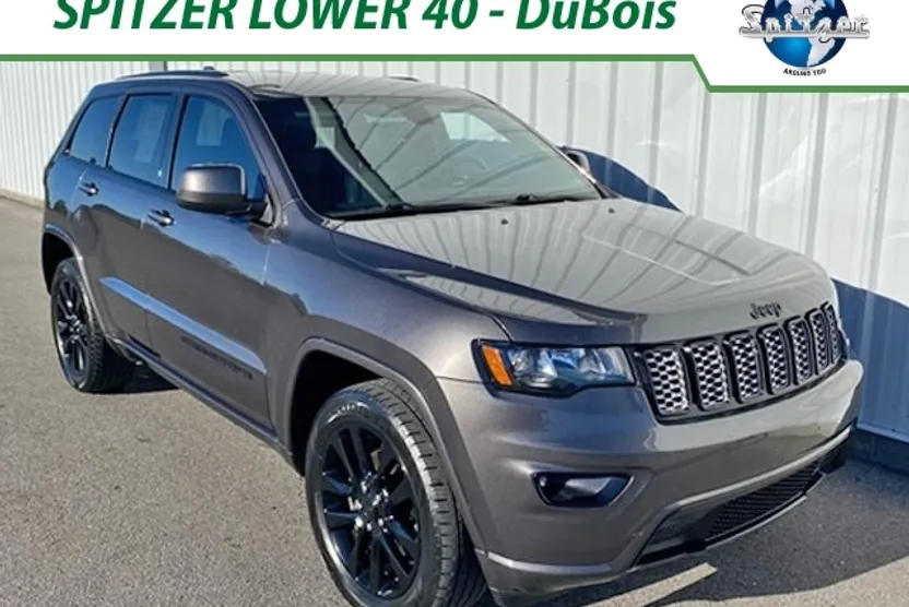 2019 Jeep Grand Cherokee Altitude photo 1