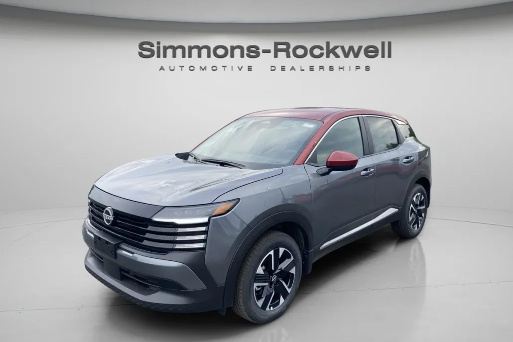 2025 Nissan Kicks SV photo 1