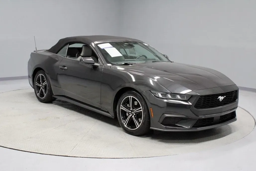 2024 Ford Mustang EcoBoost Premium photo 1