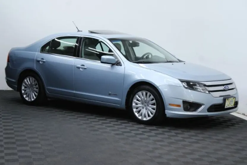 2011 Ford Fusion Hybrid SEL photo 1