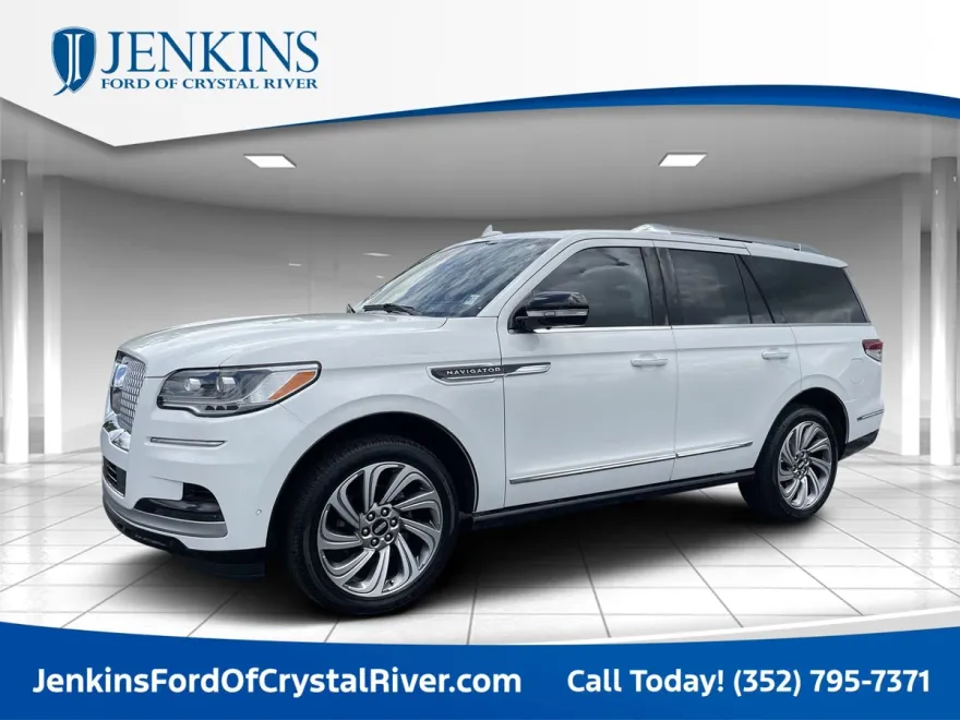 2022 Lincoln Navigator Reserve photo 1