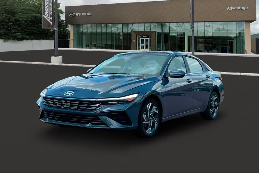 2025 Hyundai Elantra Limited photo 1