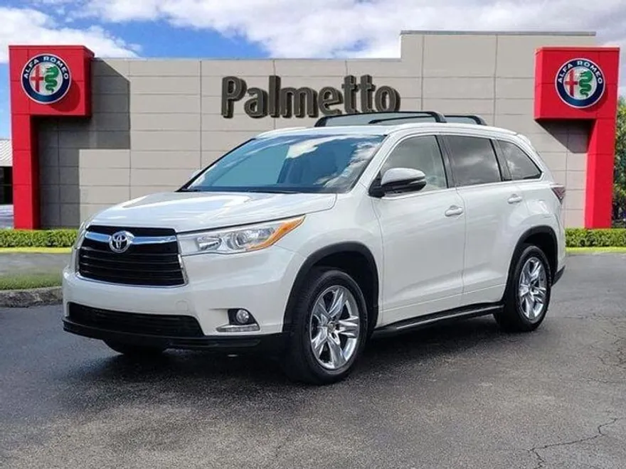 2015 Toyota Highlander Limited photo 1