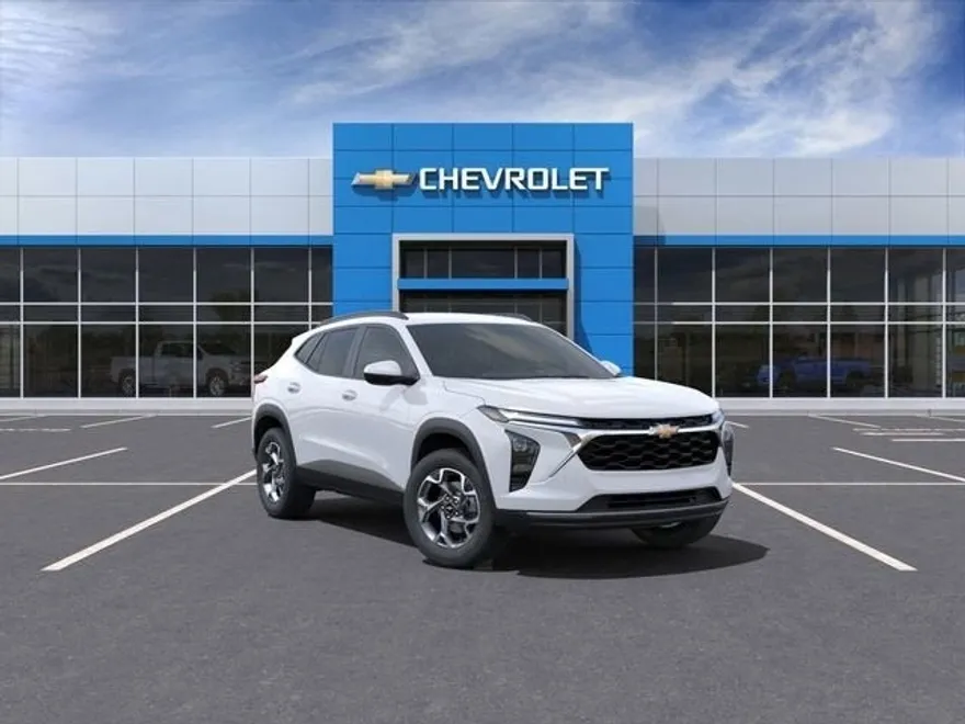2025 Chevrolet Trax LT photo 1