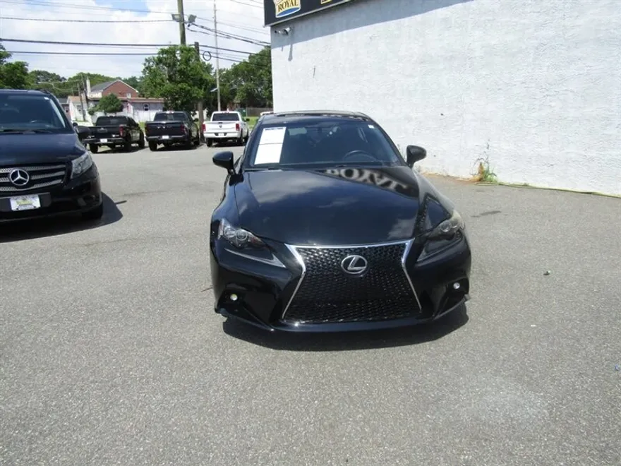 2015 Lexus IS AWD F SPORT photo 1