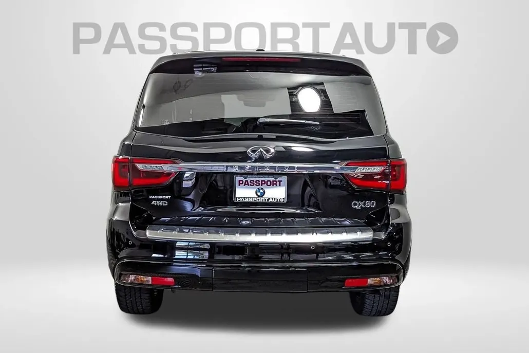 2023 Infiniti QX80 Sensory photo 1