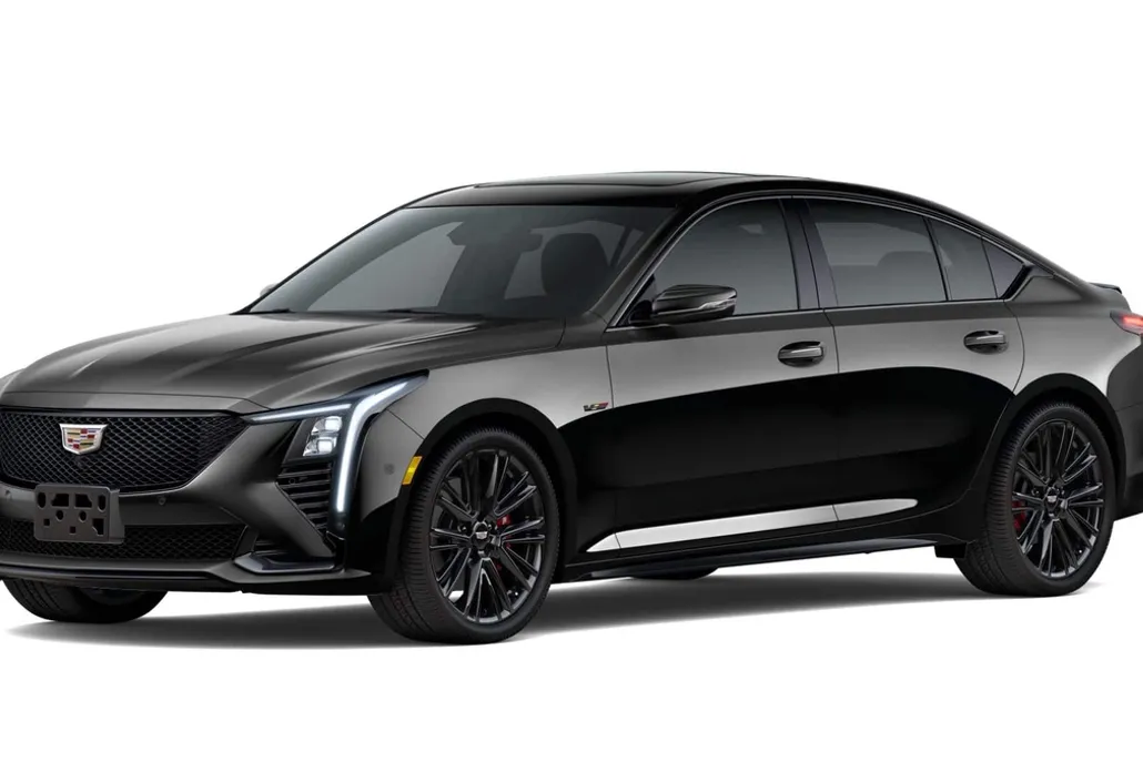 2026 Cadillac CT5 V photo 1
