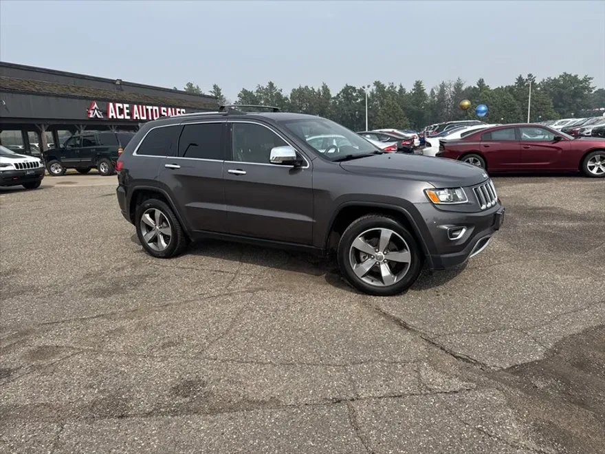 2015 Jeep Grand Cherokee Limited photo 1