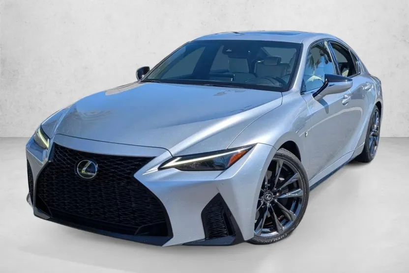 2022 Lexus IS 350 F SPORT photo 1