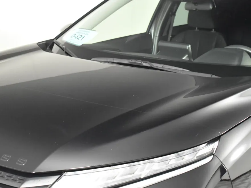 2024 Mitsubishi Eclipse Cross LE photo 1