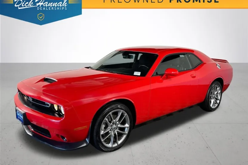 2022 Dodge Challenger GT photo 1